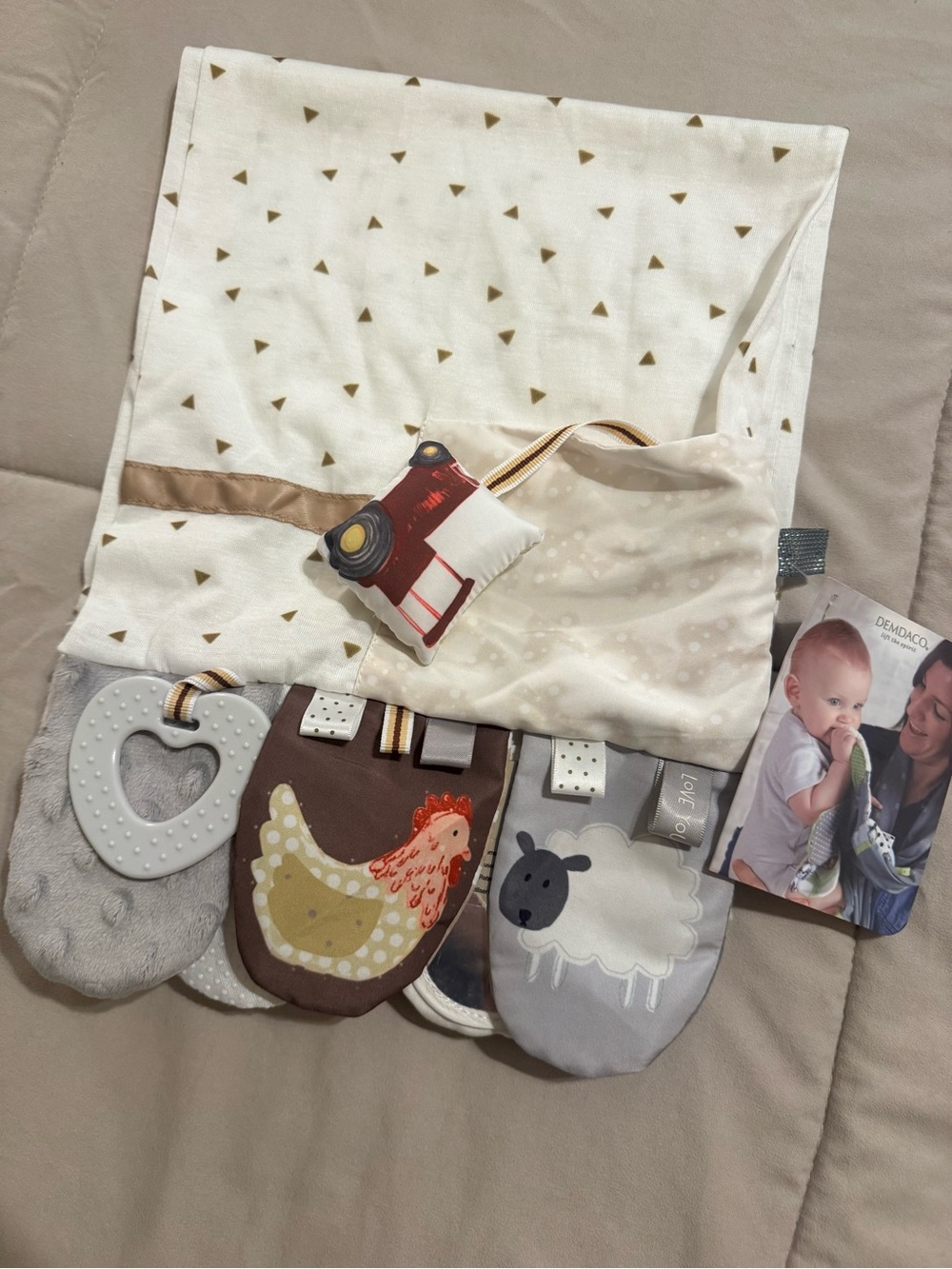 Demdaco Neutral Baby Lovey with Green Teether Accents